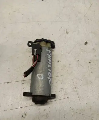 Volkswagen Phaeton Seat adjustment motor 0130002530 290904S 198392104