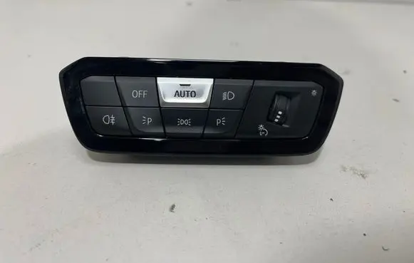 BMW 3 G20 G21 Light switch 5A15B19 9461141