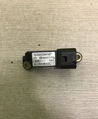 Audi A3 S3 8L Airbag deployment crash/impact sensor 8L0959643C