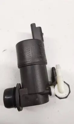 Peugeot 208 I Windscreen/windshield washer pump 643475
