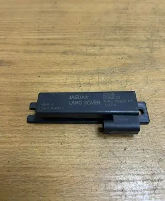 Jaguar F-Pace Aerial antenna amplifier 5E08X0127 D9201