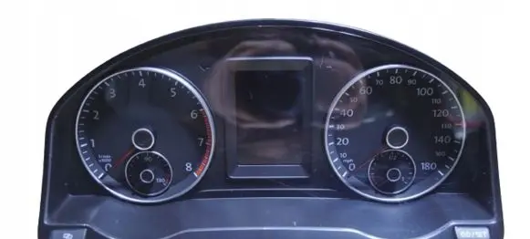 Volkswagen Scirocco Speedometer (instrument cluster) 1K8920962