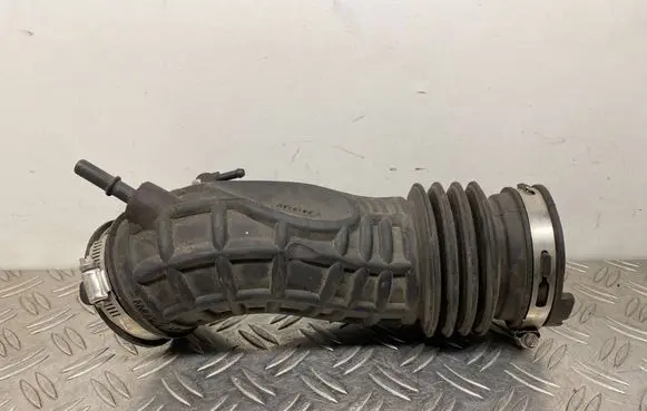 Ford Fusion II Air intake hose/pipe ds739r504gd