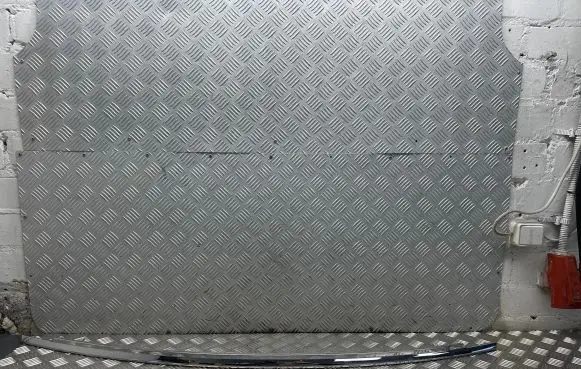 BMW 7 G11 G12 Tailgate trim 7376778
