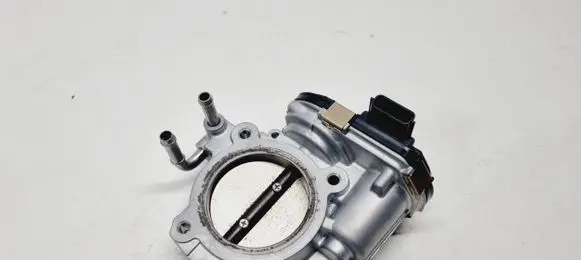 Nissan Qashqai J12 Throttle valve 161196RC0C