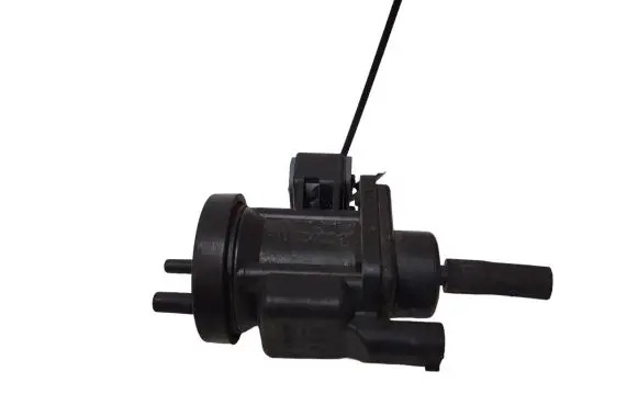 Mercedes-Benz ML W163 Turbo solenoid valve A0005450527