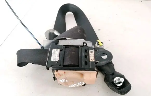 Mazda 6 Front seatbelt