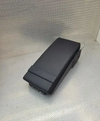 Mercedes-Benz E A207 Rear seat armrest 