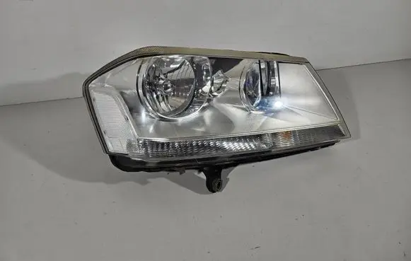 Dodge Avenger Headlight/headlamp FD05116203AD