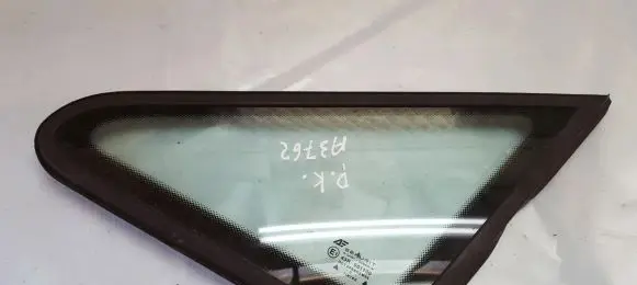 Ford Galaxy Front triangle window/glass 