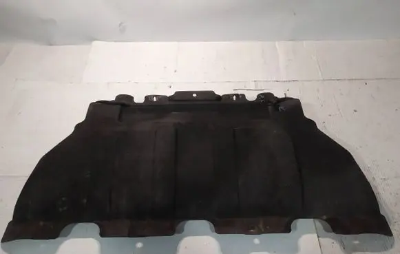 Jeep Grand Cherokee Engine splash shield/under tray 68037063