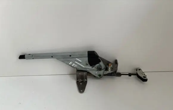 BMW 1 E81 E87 Handbrake/parking brake lever assembly 6770131
