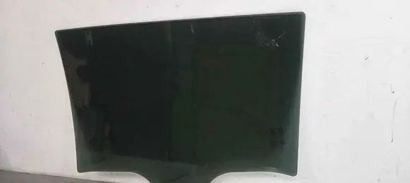 MG MG5 II Rear door window glass 26022556