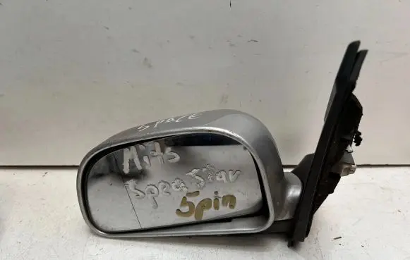 Mitsubishi Space Star Front door electric wing mirror E1010555 E1020555