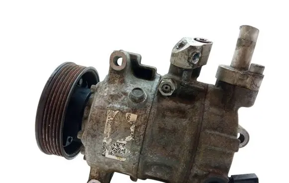 Volkswagen Caddy Air conditioning (A/C) compressor (pump)