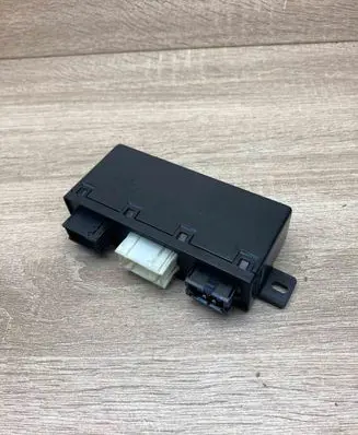 BMW 5 E39 Door control unit/module 6904255