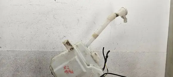 Mitsubishi ASX Windshield washer fluid reservoir/tank 