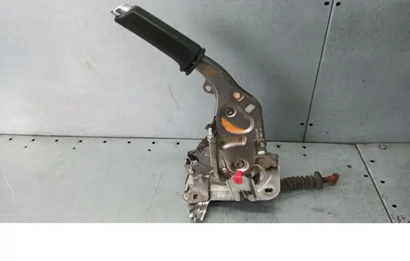 Opel Astra H Hand brake release handle 