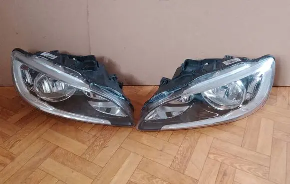 Volvo S60 Headlight/headlamp 31420270 89907121 89908930