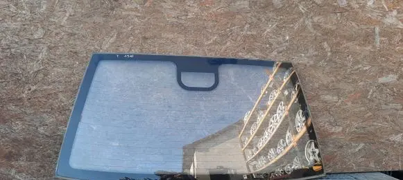 Daewoo Polonez Front vent window/glass (coupe) 