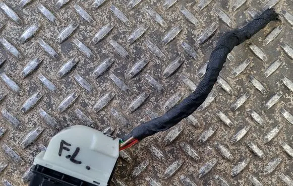 Audi Q3 F3 Front door wiring loom 4H0972701