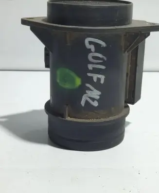 Volkswagen Golf III Mass air flow meter 71822101 074906461