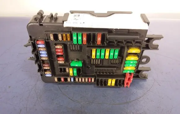 BMW X5M F85 Fuse box set 9360372
