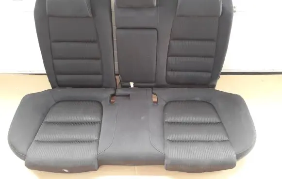Rear seat