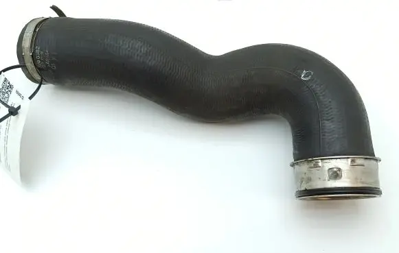 Mercedes-Benz R W251 Intercooler hose/pipe A2515280382