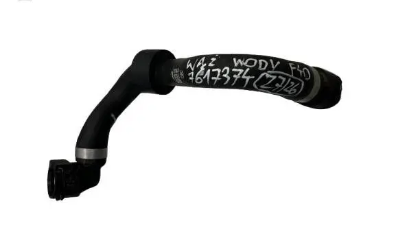 BMW 1 F40 Engine coolant pipe/hose 7617374