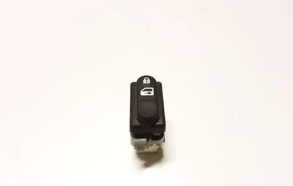 Nissan Qashqai Central locking switch button 21000A0328 21000A 0328