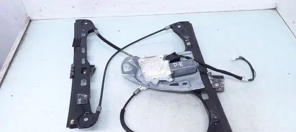 Mercedes-Benz C W203 Front door window regulator with motor A2118201842