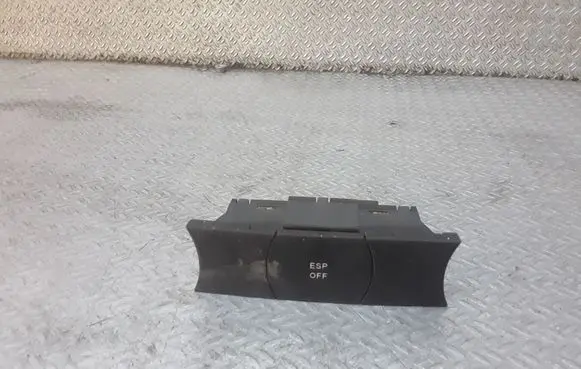 ESP (stability program) switch