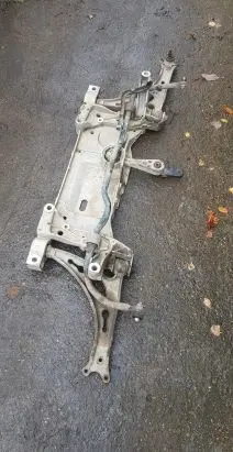 Skoda Octavia Mk2 (1Z) Front subframe 1K0199369G
