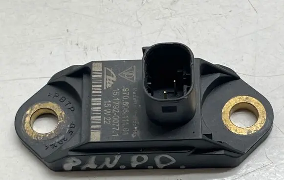 Porsche Panamera (970) Acceleration sensor 97060611101 15179200771 15W22