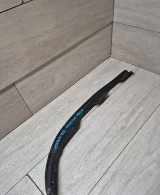 Mini Cooper F57 Front door rubber seal 7299998