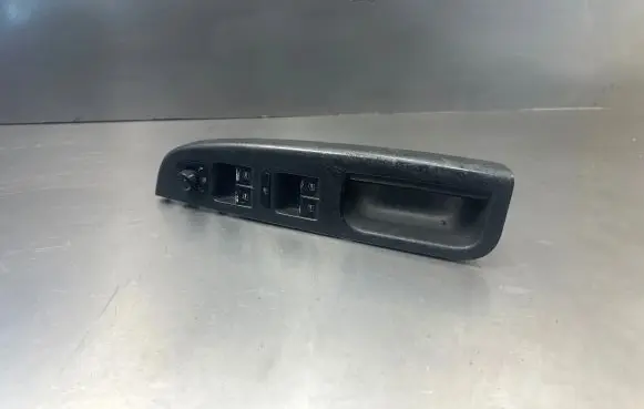 Volkswagen Golf V Electric window control switch 1K4959857 325305S