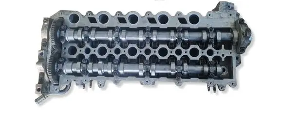 Volvo V40 Engine head 30777365 30777365016