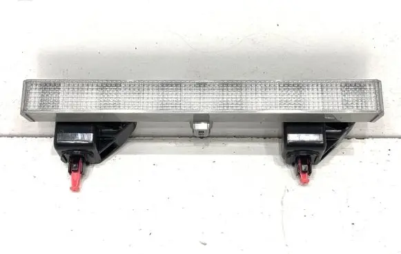 Toyota Auris E180 Third/center stoplight 81570-05100
