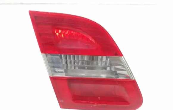 Mercedes-Benz B W245 Tailgate rear/tail lights A1698201564