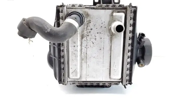 Mercedes-Benz C W205 Intercooler radiator A6510900314