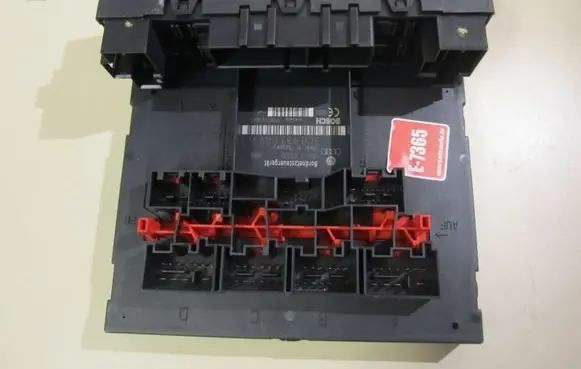 Volkswagen PASSAT B6 Comfort/convenience module 3C0937049A