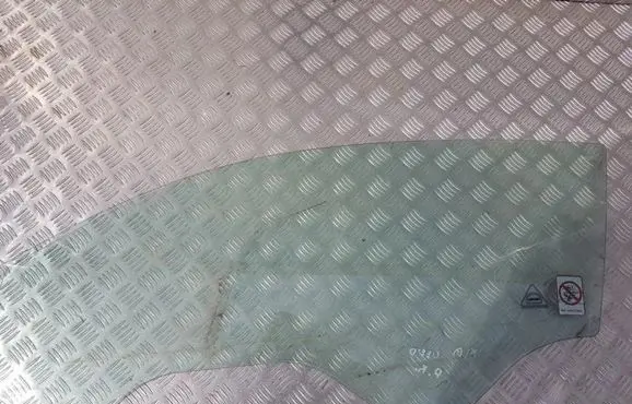 KIA Ceed Front door window glass four-door 