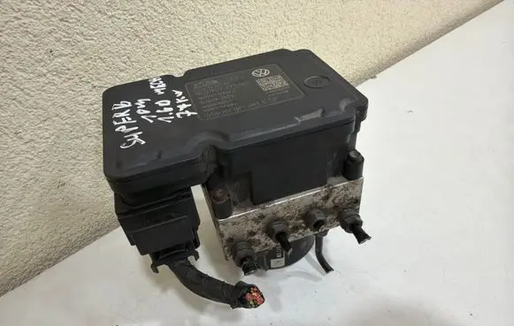 Skoda Superb B6 (3T) ABS Pump 1K0614517CN 1K0907379BD 10021206504