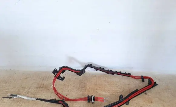 BMW M8 F91 F92 G14 G15 Positive cable (battery) 8802895 61128802895