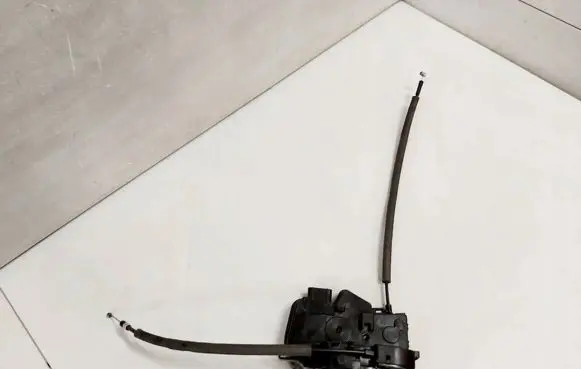 KIA Sportage Rear door lock 81420-3U010
