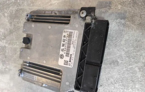 Volkswagen Tiguan Engine control unit/module 03L906022RN 0281016155