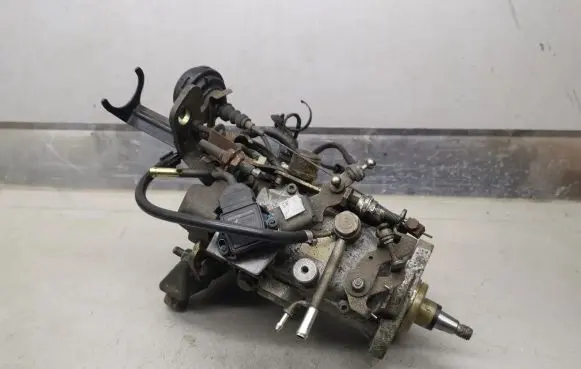 Mitsubishi Carisma Fuel injection high pressure pump R8448B261B DPCF8QLTN03