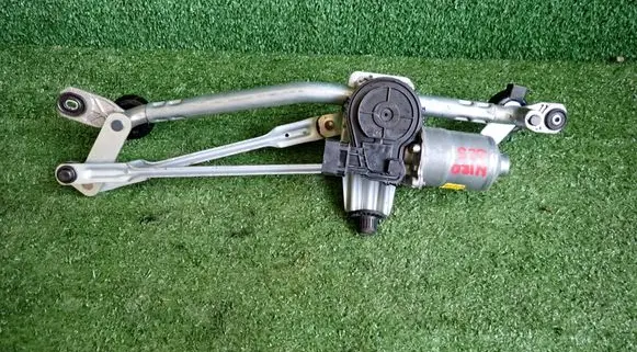 KIA Niro Front wiper linkage and motor 