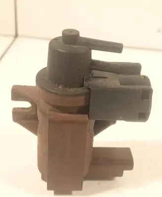 Ford Kuga I Turbo solenoid valve 6G9Q9E882CA 70177100